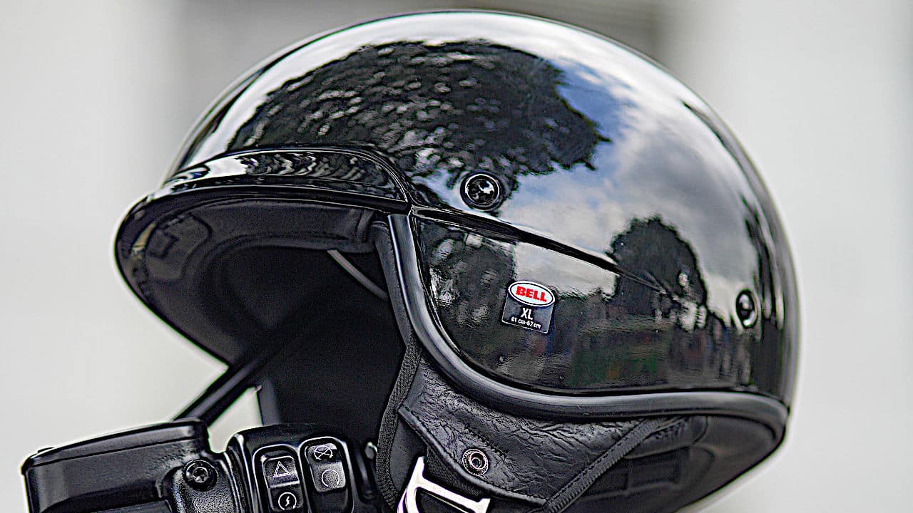 Helm Bell Scout Air Recall